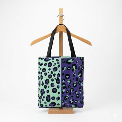 Tote bag artesanal leopardo menta lila cerezas lazo Encantos. Trasera