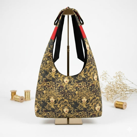 Bolso Hobo Estampado Barroco Dorado artesanal, detalle del estampado barroco dorado | Encantos
