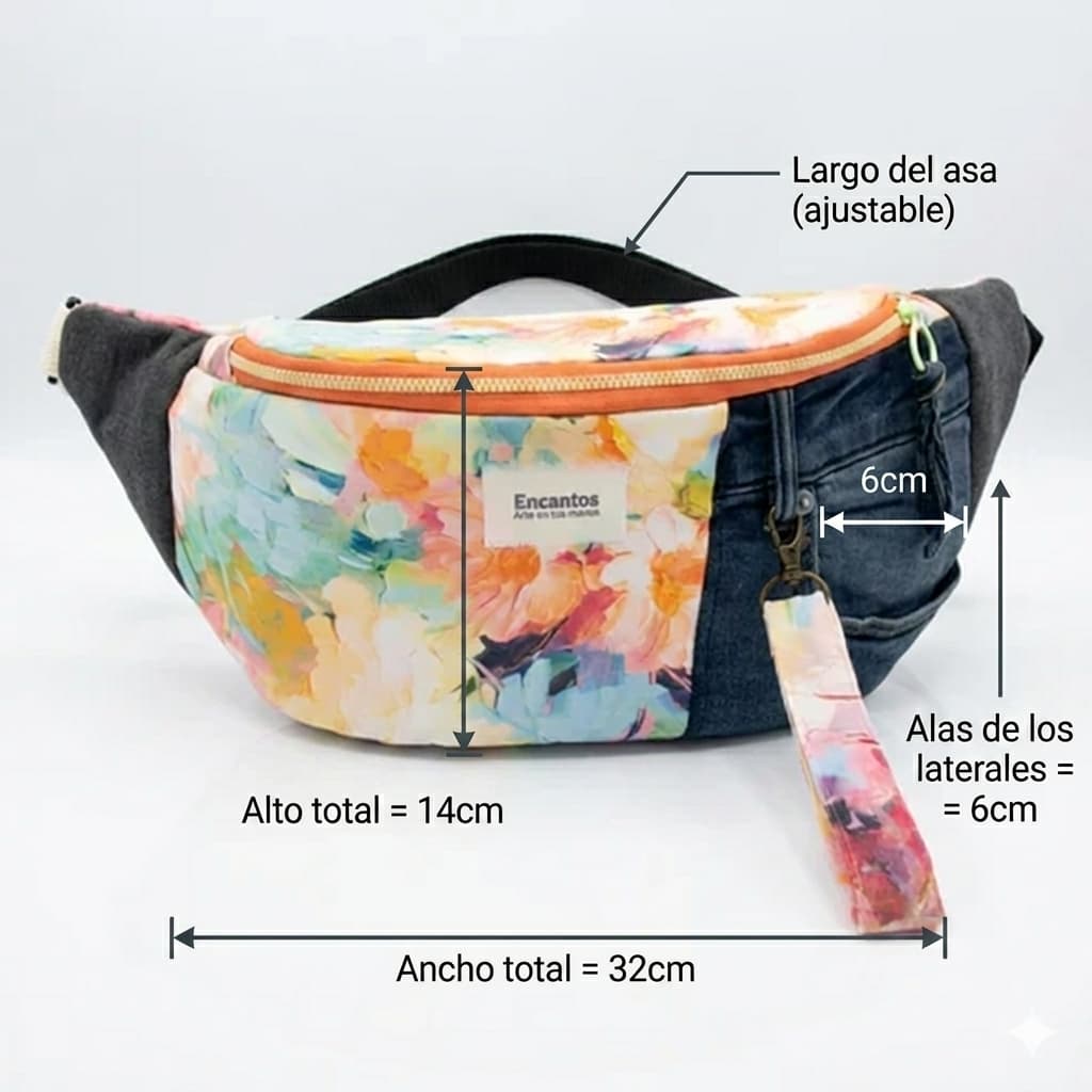 Riñonera Floral Denim artesanal con estampado de flores y detalles en mezclilla | Encantos

