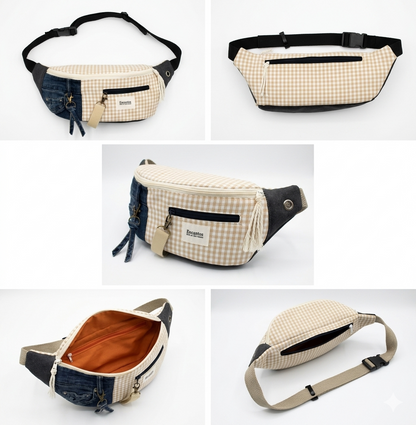 Riñonera Gingham Denim con diseño en mezclilla y patrón de cuadros gingham beige, cierre frontal y trasero, correa ajustable y detalles decorativos.