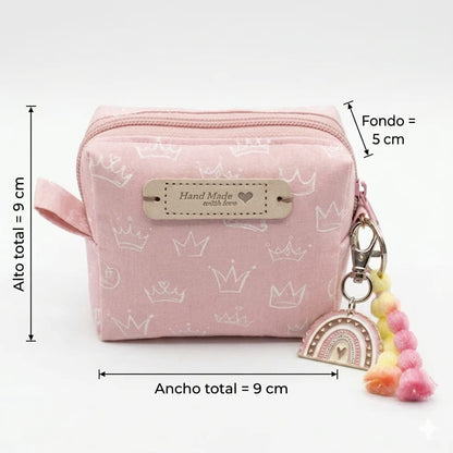 Neceser Cube Rosa artesanal hecho a mano en tela rosa con cremallera