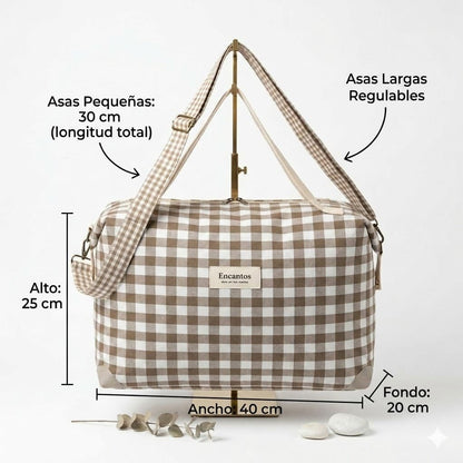 Bolso saco bebé artesanal vichy topo beige con medidas: 40 cm ancho, 25 cm alto, 20 cm fondo y asas cortas 30 cm